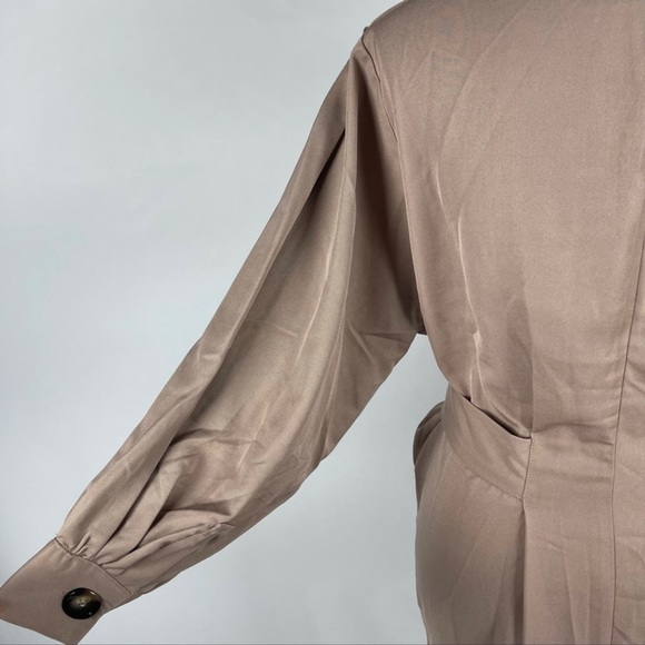 Balloon Sleeve Button Front Midi Dress - Picture 7 of 15